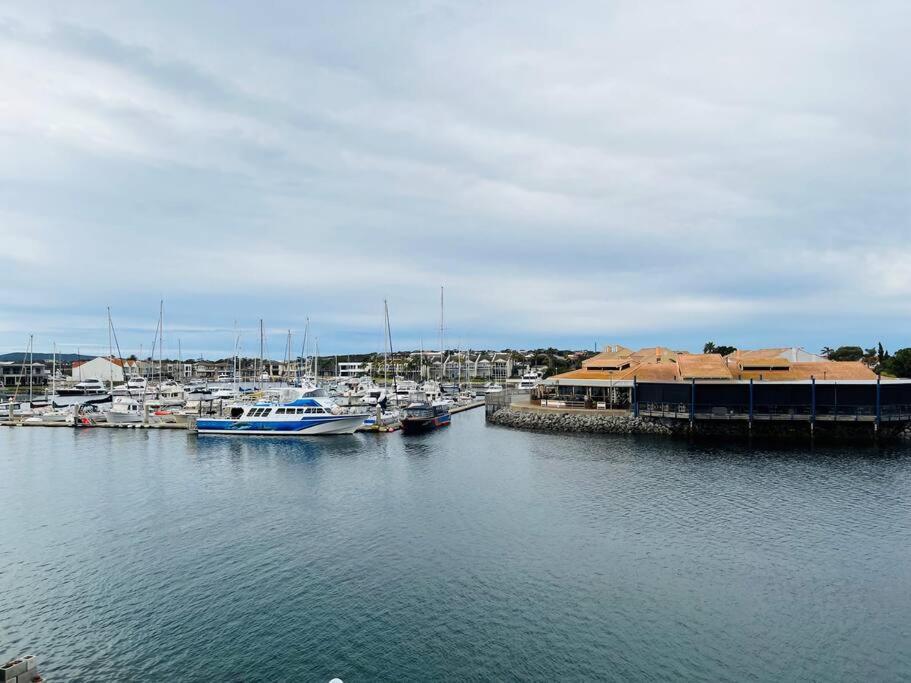 Apartamento Waterfront Townhouse - Picturesque Marina Views Port Lincoln Exterior foto